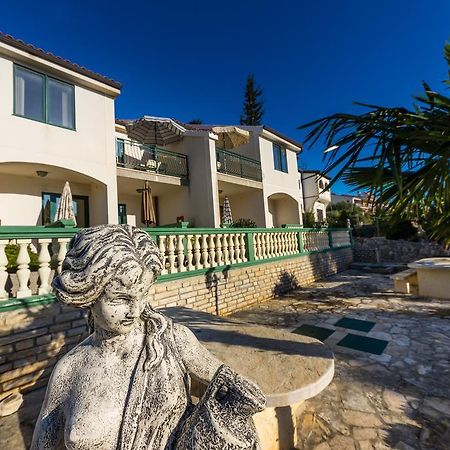 Guest House Golden Shell 1 Murter Dış mekan fotoğraf